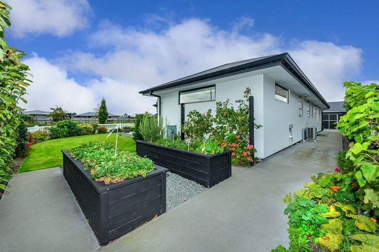 Photo of property in 28 Veuve Drive, Lincoln, 7608