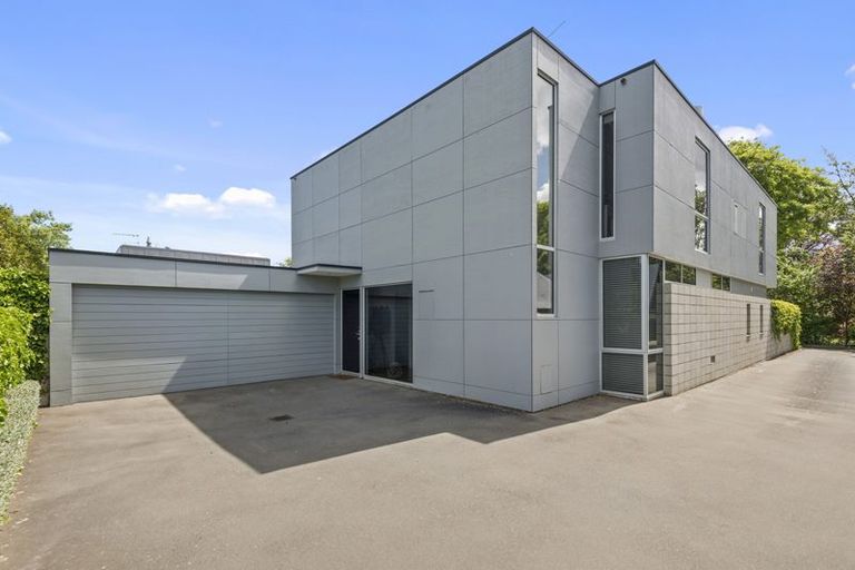 Photo of property in 39a Hamilton Avenue, Ilam, Christchurch, 8041