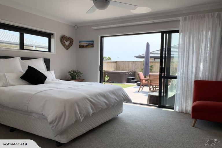 Photo of property in 84b The Boulevard, Papamoa Beach, Papamoa, 3118