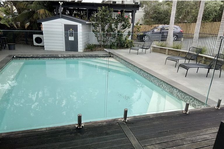 Photo of property in 6/7 Wellington Street, Russell, 0202