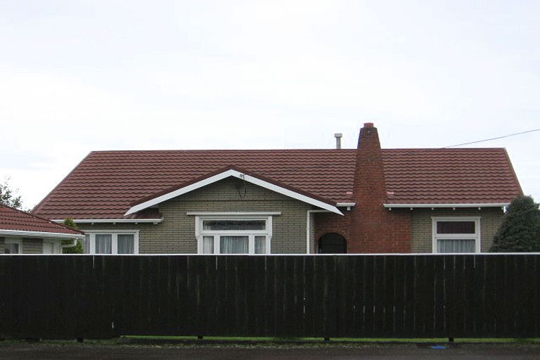 Photo of property in 30 Victoria Street, Levin, 5510