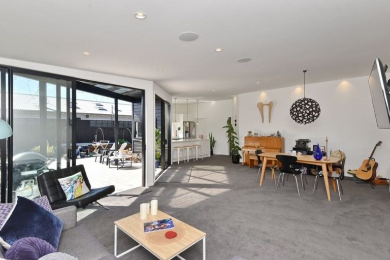 Photo of property in 22 Wakatu Avenue, Moncks Bay, Christchurch, 8081