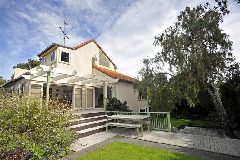 Photo of property in 19 Haronga Road, Inner Kaiti, Gisborne, 4010