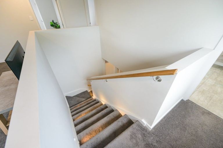 Photo of property in 47 Karina Terrace, Roslyn, Palmerston North, 4414