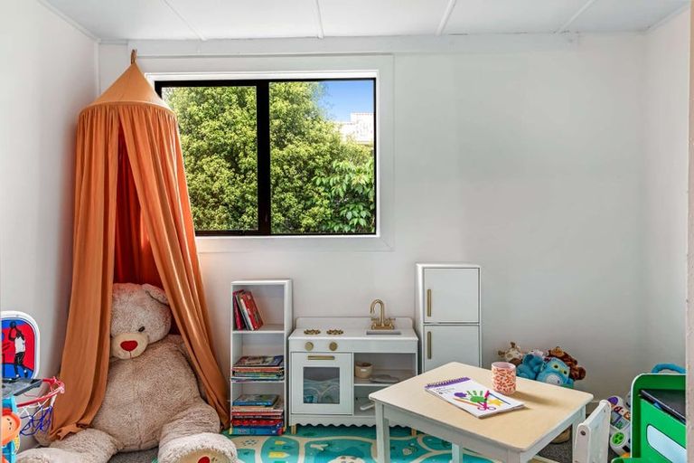 Photo of property in 120 Derby Street, Westport, 7825