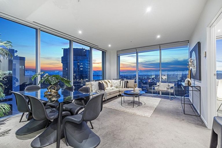 Photo of property in Sentinel Apartments, 1303/3 Northcroft Street, Takapuna, Auckland, 0622