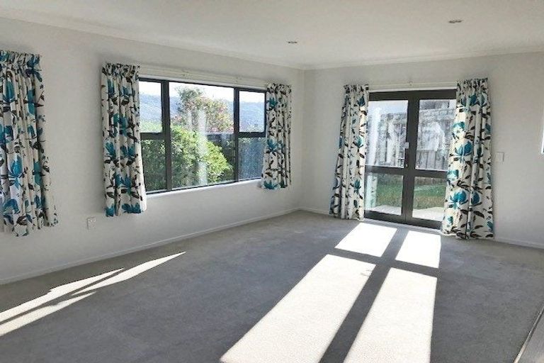 Photo of property in 26c Awatea Street, Ranui, Porirua, 5024