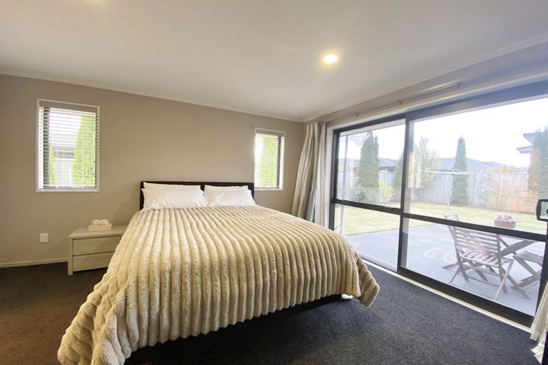 Photo of property in 53 Aroha Street, Pegasus, 7612