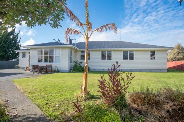 Photo of property in 4 Oxford Place, Taradale, Napier, 4112