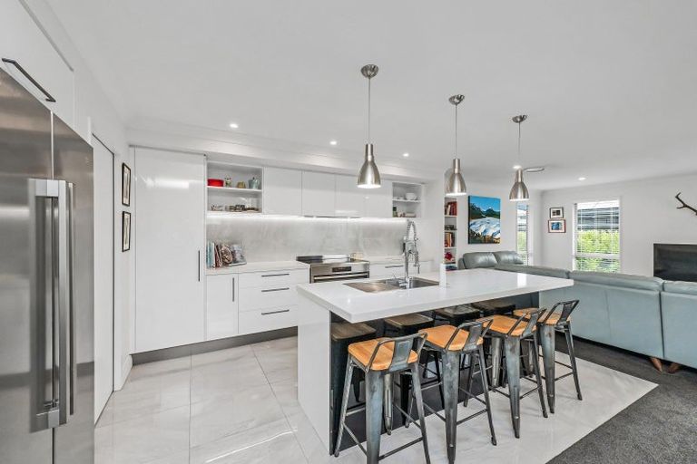 Photo of property in 118 Broadlands Drive, Rolleston, 7615