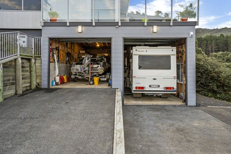 Photo of property in 402 Tuateawa Road, Tuateawa, Coromandel, 3583