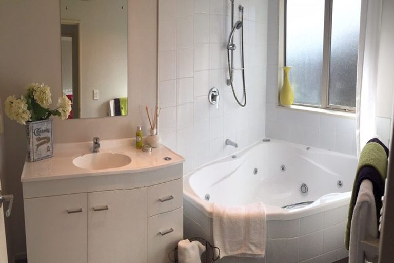 Photo of property in 192a Woodham Road, Linwood, Christchurch, 8062