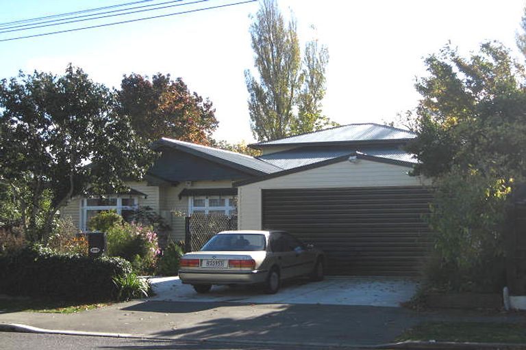 Photo of property in 499 Ilam Road, Bryndwr, Christchurch, 8052