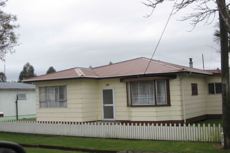 Photo of property in 8 Inverness Street, Dunollie, Runanga, 7803