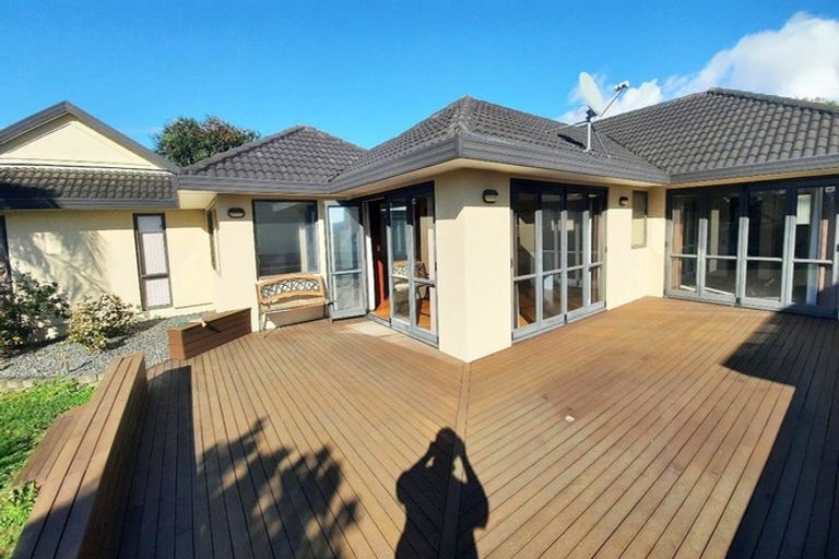 Photo of property in 131a Sturges Road, Henderson, Auckland, 0612