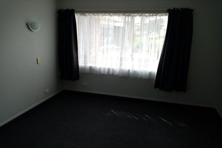 Photo of property in 1 Lochinver Drive, Nawton, Hamilton, 3200