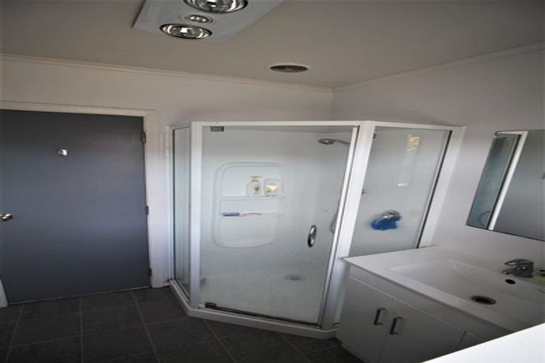 Photo of property in 75 Bryant Road, St Andrews, Hamilton, 3200