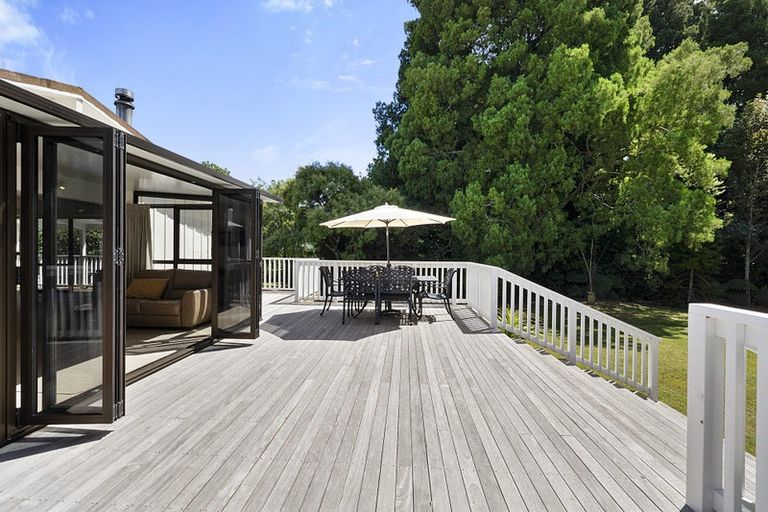 Photo of property in 359a Tukapa Street, Hurdon, New Plymouth, 4310