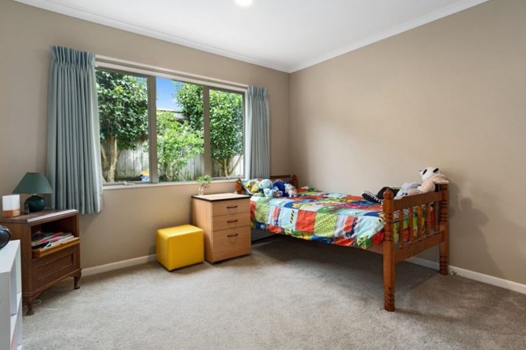 Photo of property in 11 Bodiam Place, Bethlehem, Tauranga, 3110
