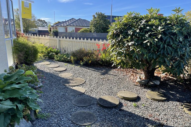 Photo of property in 1/122 Wai-iti Road, Highfield, Timaru, 7910