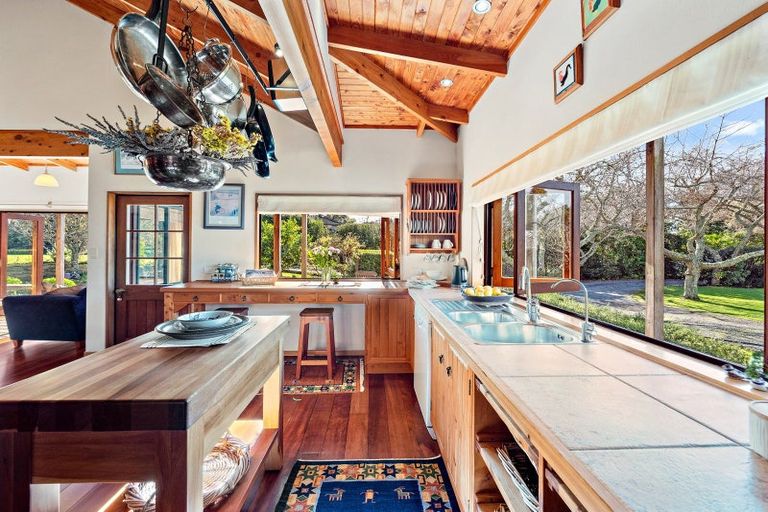 Photo of property in 11 Saville Place, Pyes Pa, Tauranga, 3112