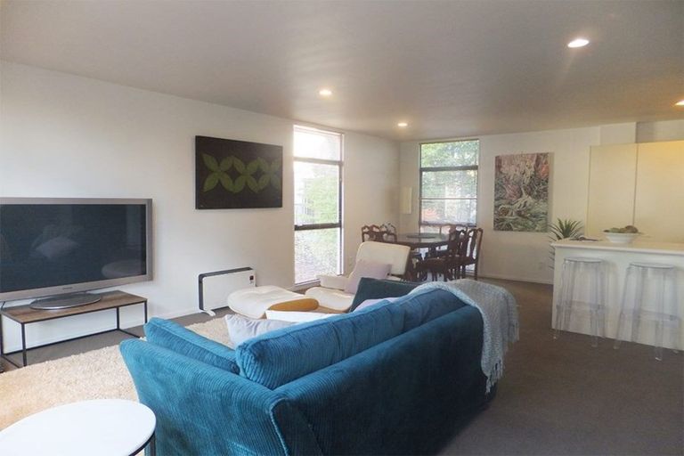 Photo of property in 5/69 Carlton Mill Road, Merivale, Christchurch, 8014