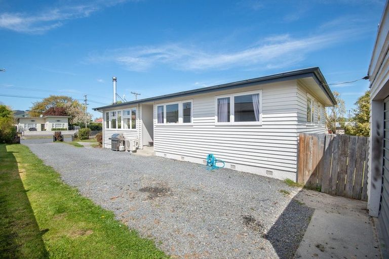 Photo of property in 46 Ajax Street, Milton, 9220