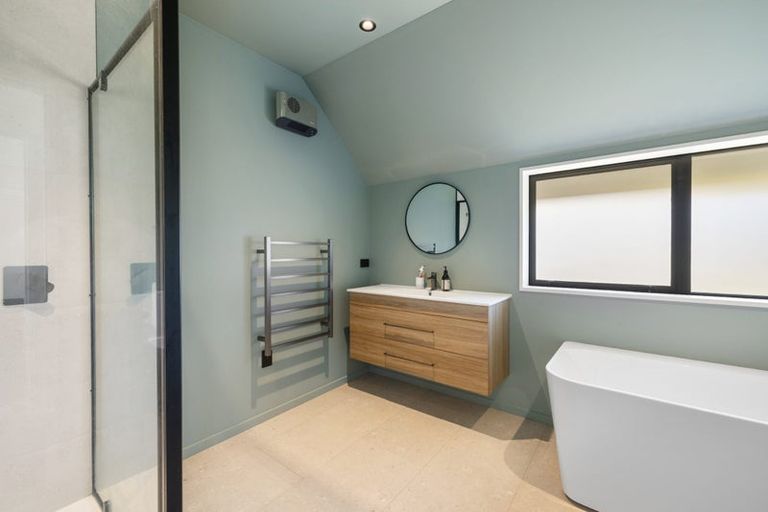 Photo of property in 30 Castle Hill Drive, Castle Hill, Springfield, 7580