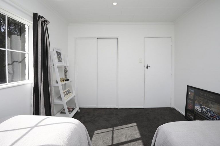 Photo of property in 3 Watt Road, Otatara, Invercargill, 9879