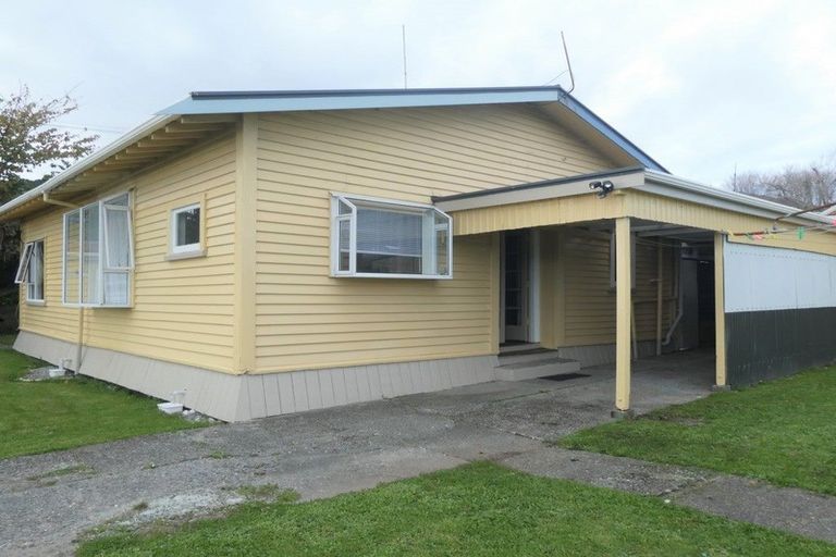 Photo of property in 12 Fox Street, Cobden, Greymouth, 7802