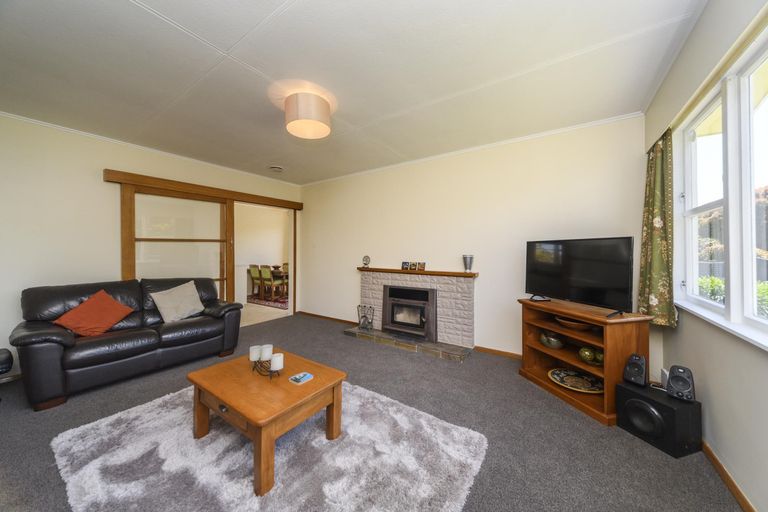 Photo of property in 99 Buick Crescent, Awapuni, Palmerston North, 4412