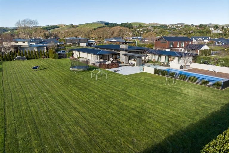 Photo of property in 12 Shotfirer Lane, Halswell, Christchurch, 8025