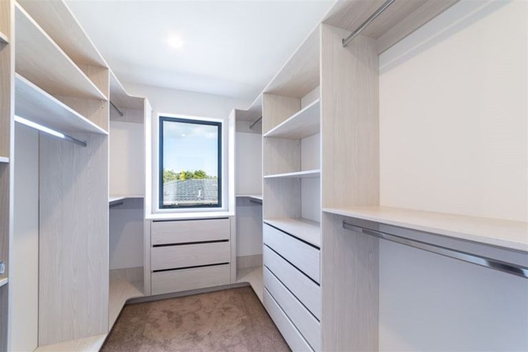 Photo of property in 35a Vina Place, Massey, Auckland, 0614