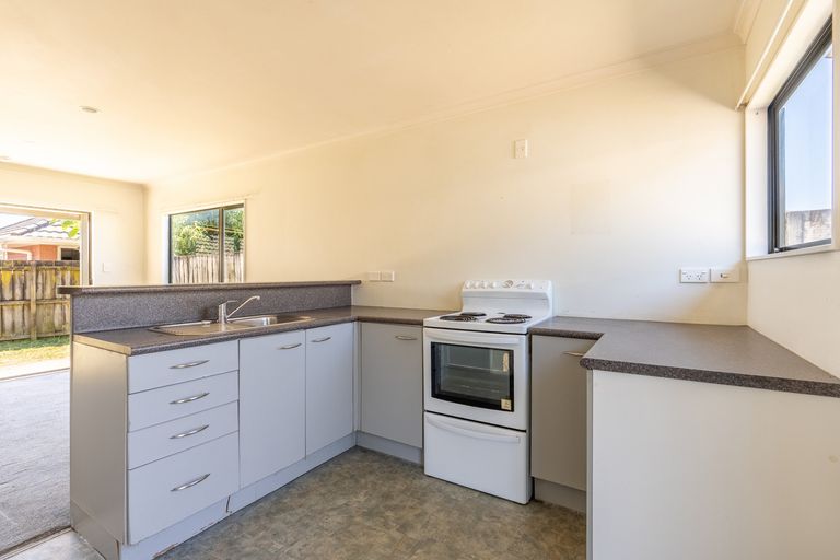 Photo of property in 383 Massey Road, Mangere East, Auckland, 2024