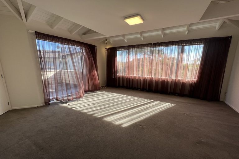 Photo of property in 11 Muritai Road, Milford, Auckland, 0620