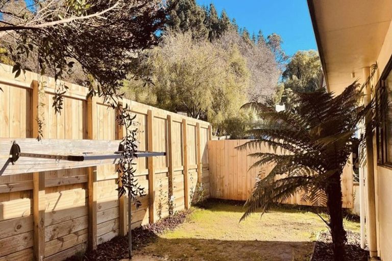 Photo of property in 2/90 Toi Toi Street, Toi Toi, Nelson, 7010