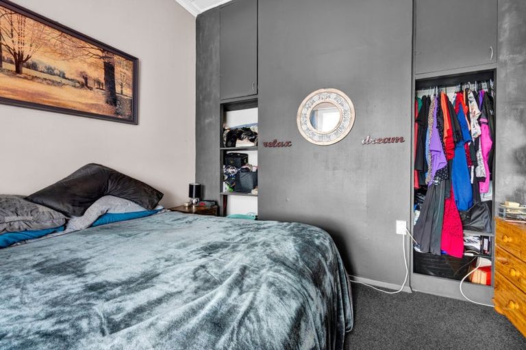 Photo of property in 82 Union Street, Hawera, 4610