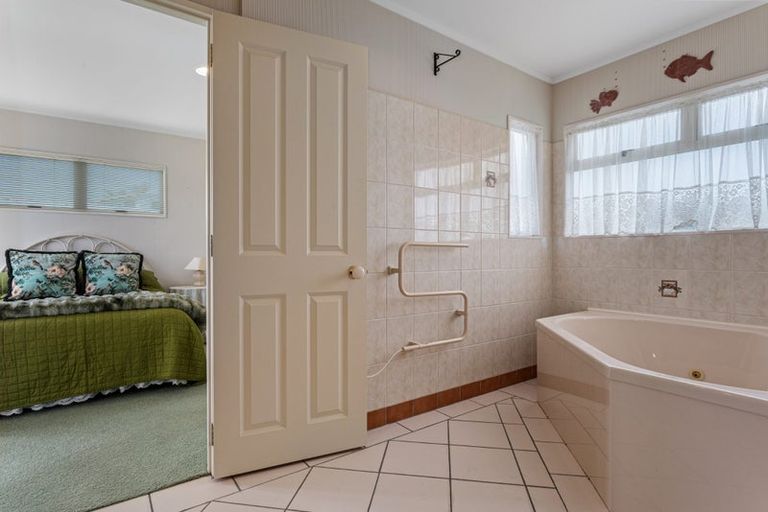 Photo of property in 34 Eruini Street, Ohope, 3121