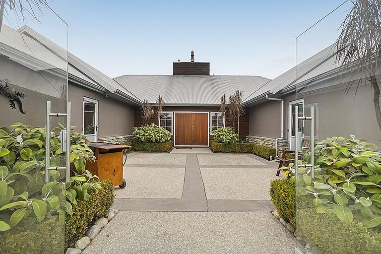 Photo of property in 6 Revival Lane, Mount Pisa, Cromwell, 9383