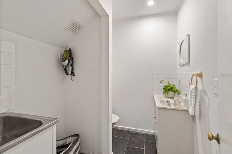 Photo of property in 2/14 Aramoana Avenue, Devonport, Auckland, 0624