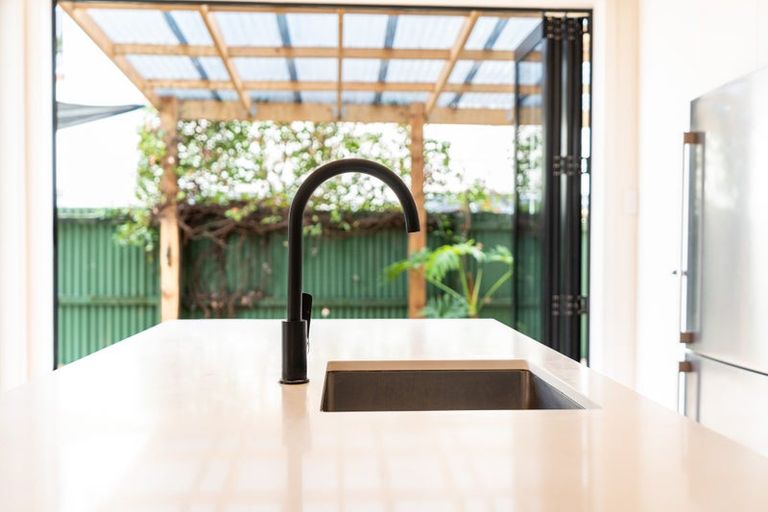 Photo of property in 893 Heaphy Terrace, Claudelands, Hamilton, 3214