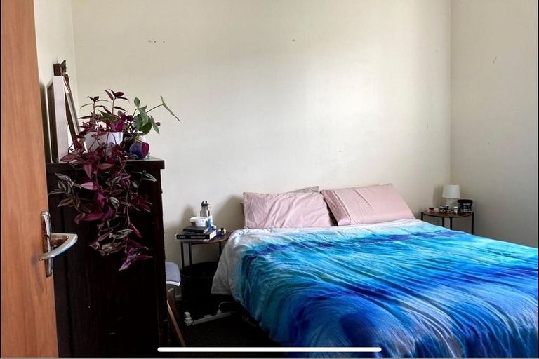 Photo of property in 4 Levy Street, Mount Victoria, Wellington, 6011