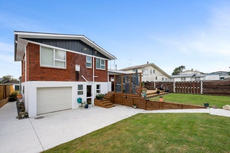 Photo of property in 66 Pohutukawa Drive, Tokoroa, 3420