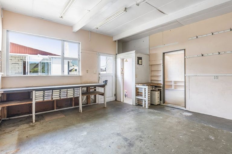 Photo of property in 6 Belvedere Avenue, Waikanae, 5036