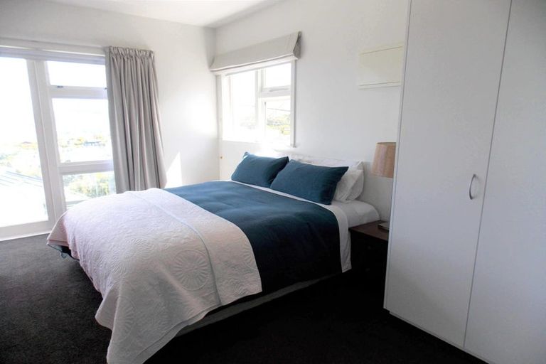 Photo of property in 1a Clive Road, Khandallah, Wellington, 6035