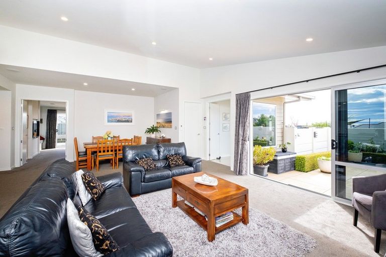 Photo of property in 32 Meissner Road, Havelock North, 4130