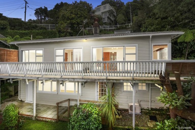 Photo of property in 152 Barnard Street, Wadestown, Wellington, 6012