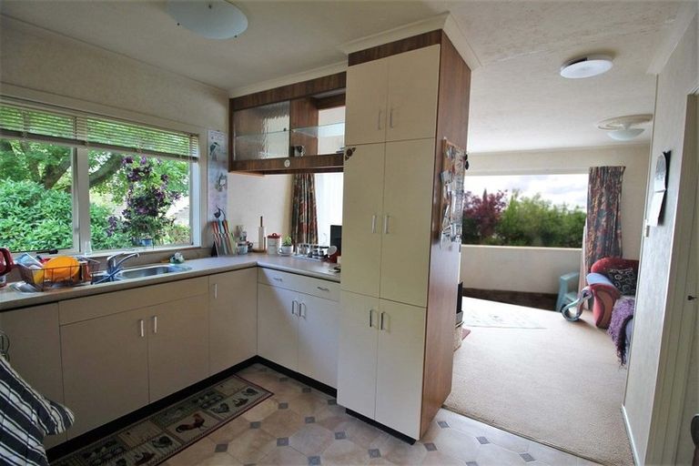 Photo of property in 32 Kowhai Street, Hamilton Lake, Hamilton, 3204