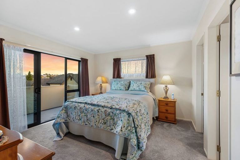 Photo of property in 12 Doneraille Place, Bethlehem, Tauranga, 3110