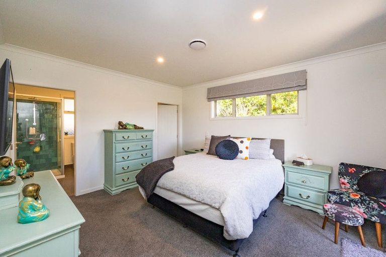 Photo of property in 7a Weber Place, Roslyn, Palmerston North, 4414